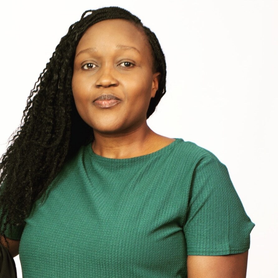 The main profile photo of Olivia